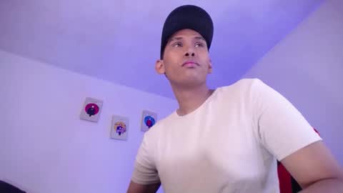 Snapshot of jaison_halls chatting on October 2025 03:29:01 AM JAISON HALLS online show from October 2025 03:29:01 AM