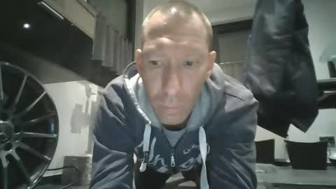 jak_81 online show from January 2026 07:13:02 AM