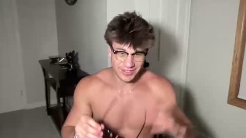 jake_brick online show from May 2026 01:23:02 AM