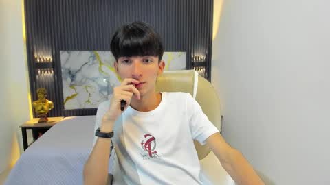 Snapshot of jake_evanss_ chatting on September 2025 08:01:01 PM JAKE online show from September 2025 08:01:01 PM