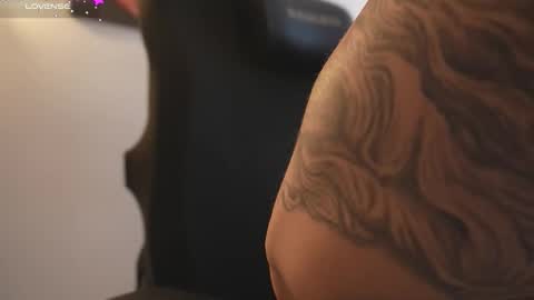 Snapshot of jake_murphy chatting on November 2025 09:48:02 PM jake_murphy online show from November 2025 09:48:02 PM