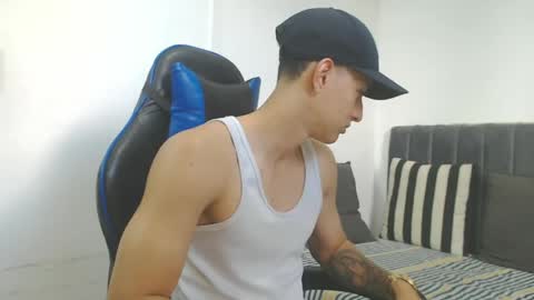Hi guys im new 3 online show from April 2026 09:17:01 PM