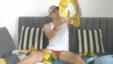 Hi guys im new 3 online show from April 2026 04:12:02 PM