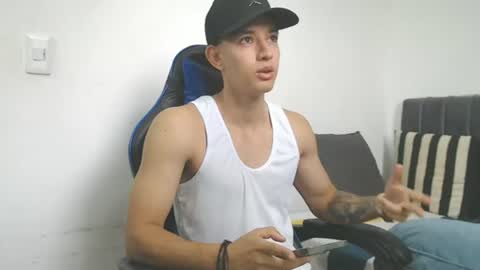 Hi guys im new 3 online show from June 2026 03:16:02 PM