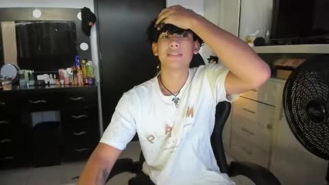 jake willianss online show from May 2026 10:22:02 PM