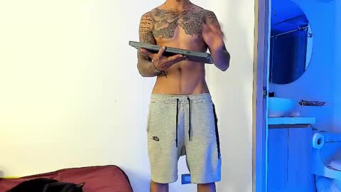 Santiago online show from February 2025 06:19:01 AM