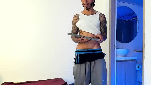 Santiago online show from February 2025 08:11:02 AM