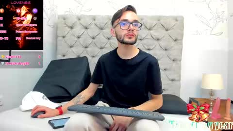Snapshot of jakemagnus_ chatting on December 2024 04:14:02 PM jakemagnus_ online show from December 2024 04:14:02 PM