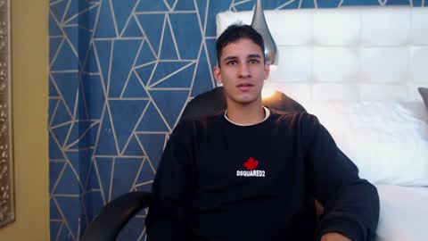 jakemoxleey online show from January 2025 12:27:02 PM