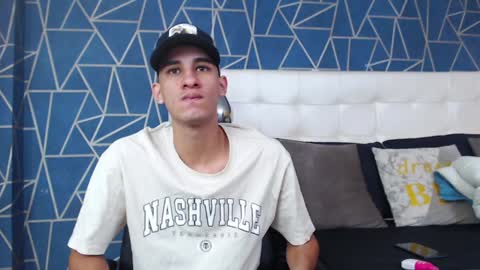 jakemoxleey online show from January 2025 12:20:02 PM
