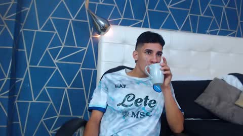 jakemoxleey online show from February 2025 12:24:01 PM
