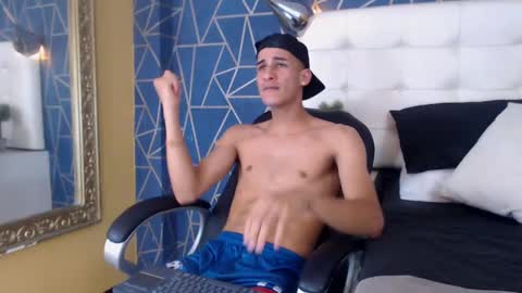 jakemoxleey online show from February 2025 06:41:02 PM