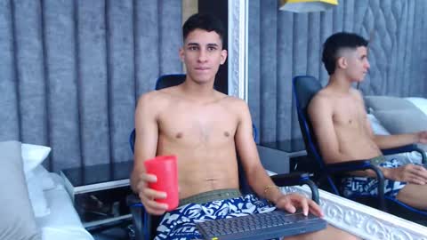 jakemoxleey online show from March 2025 06:12:01 PM