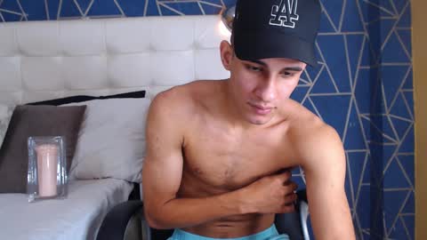 jakemoxleey online show from March 2025 03:39:01 PM