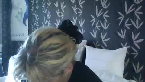 JAKKI LOUISE pornstar online show from September 2025 04:51:02 PM