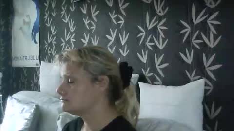 JAKKI LOUISE pornstar online show from October 2025 02:28:02 PM