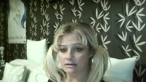 JAKKI LOUISE pornstar online show from June 2026 10:58:02 PM