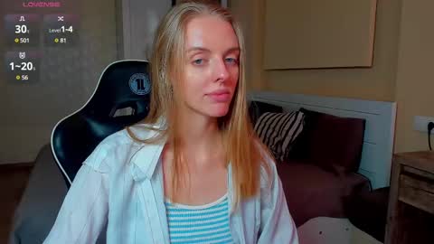 Snapshot of jam_cream chatting on February 2025 12:54:01 PM Sofia online show from February 2025 12:54:01 PM