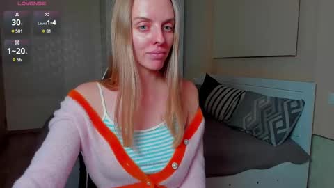 Snapshot of jam_cream chatting on March 2025 12:27:02 PM Sofia online show from March 2025 12:27:02 PM