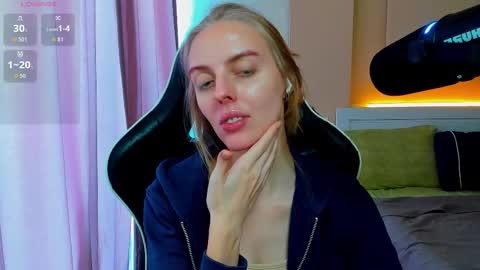 Snapshot of jam_cream chatting on September 2025 11:01:02 AM Sofia online show from September 2025 11:01:02 AM