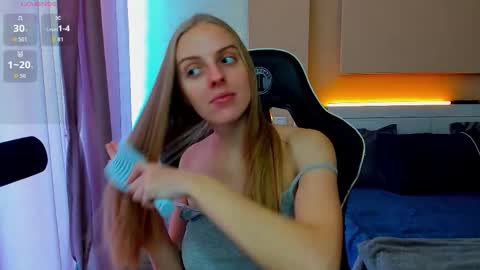 Snapshot of jam_cream chatting on October 2025 09:10:01 AM Sofia online show from October 2025 09:10:01 AM