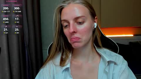 Snapshot of jam_cream chatting on October 2025 02:50:02 PM Sofia online show from October 2025 02:50:02 PM