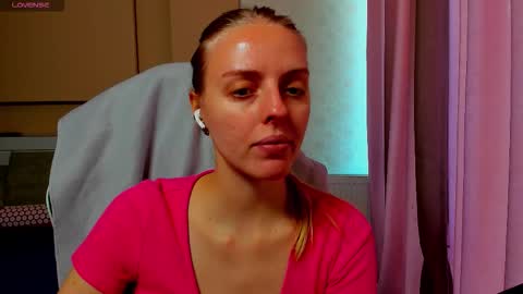 Snapshot of jam_cream chatting on November 2025 09:31:01 AM Sofia online show from November 2025 09:31:01 AM