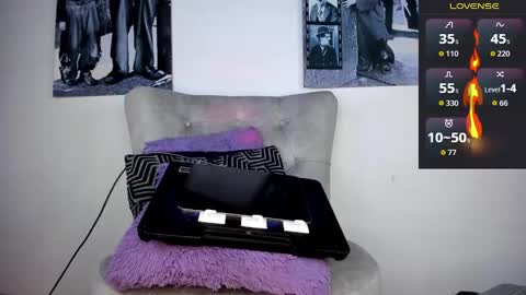 Snapshot of jamal_boseman chatting on May 2026 06:32:03 AM Jamal online show from May 2026 06:32:03 AM