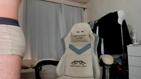 Hey there Im Jame online show from May 2026 06:57:02 PM