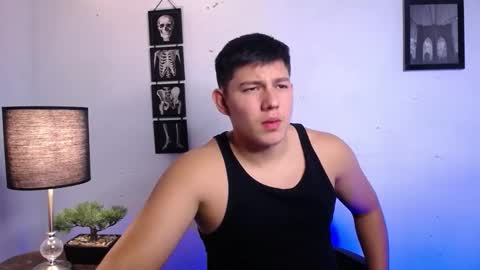 james_cr online show from November 2025 12:11:02 AM