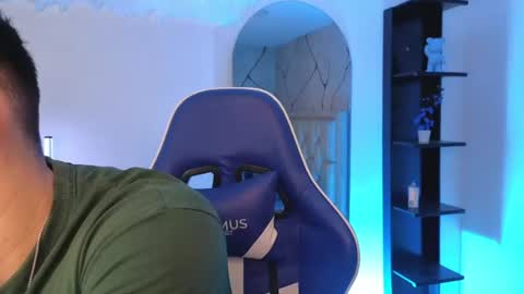 james_cr online show from June 2026 12:25:01 PM