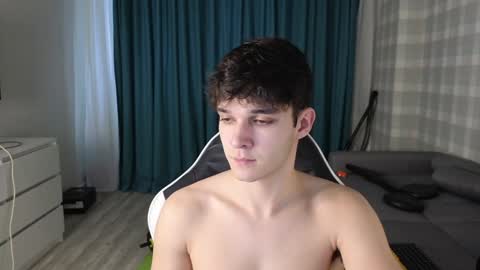 Snapshot of james_friends chatting on February 2025 01:01:01 PM James online show from February 2025 01:01:01 PM
