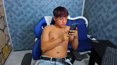 james_pettrova online show from February 2026 06:58:01 PM