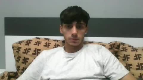 Snapshot of james_qss8 chatting on December 2024 05:18:02 AM James online show from December 2024 05:18:02 AM