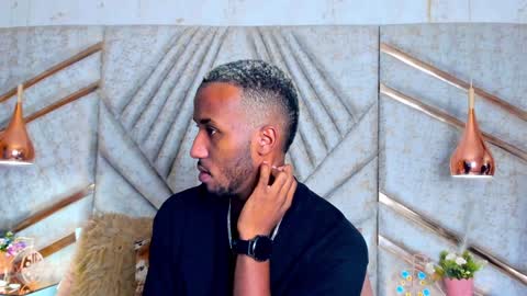 James  online show from December 2024 12:49:01 PM