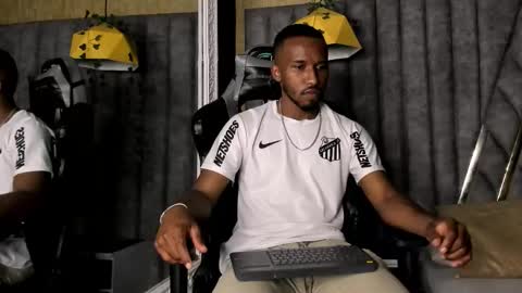 Snapshot of jamesparck chatting on March 2026 11:20:02 PM James online show from March 2026 11:20:02 PM