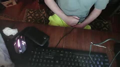 jamessls online show from November 2025 04:00:02 AM