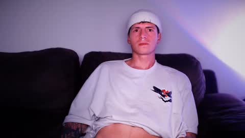 jamesss____ online show from March 2025 03:11:01 AM