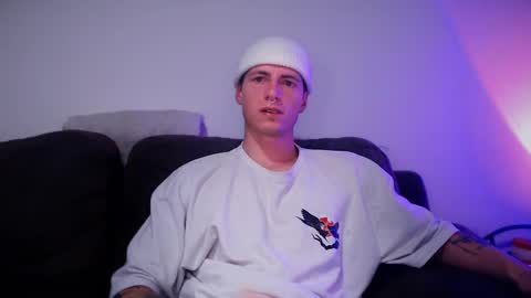 jamesss____ online show from March 2025 03:39:01 AM