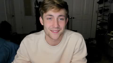 Snapshot of jamesterl chatting on January 2025 04:18:01 AM Jamesterl online show from January 2025 04:18:01 AM