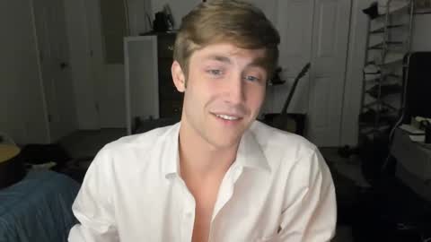 Snapshot of jamesterl chatting on January 2025 05:32:02 AM Jamesterl online show from January 2025 05:32:02 AM