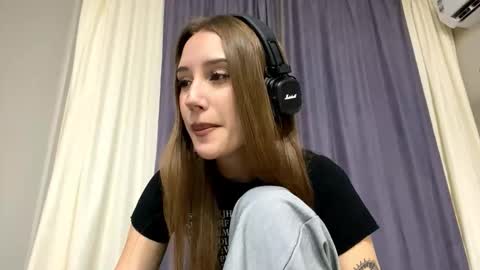 Snapshot of jamestica chatting on September 2025 07:14:01 PM Milena online show from September 2025 07:14:01 PM