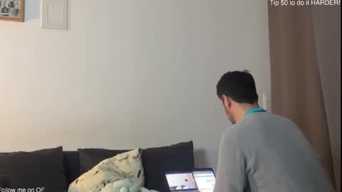 jamesvoper466 online show from December 2025 08:27:02 PM