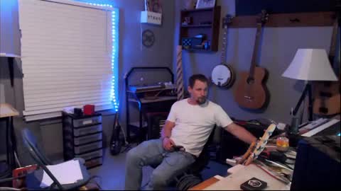 Jameswebbscope online show from April 2026 09:35:02 AM