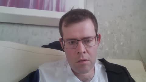 Snapshot of jamie516 chatting on October 2025 02:48:01 PM jamie516 online show from October 2025 02:48:01 PM