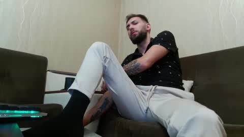 Snapshot of jamienoxus chatting on February 2025 03:30:01 AM Robbie online show from February 2025 03:30:01 AM