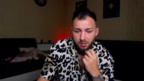 Snapshot of jamienoxus chatting on October 2025 05:18:01 AM Robbie online show from October 2025 05:18:01 AM