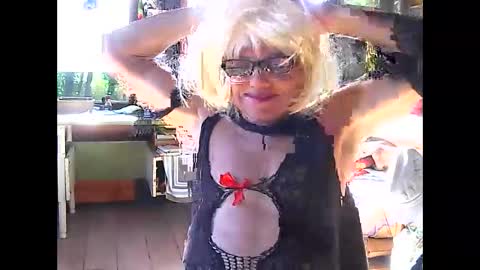 Snapshot of jamiesissydoll chatting on September 2025 02:11:01 PM Jamie online show from September 2025 02:11:01 PM