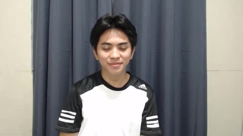 Snapshot of jamray_2 chatting on December 2025 05:42:02 PM jam online show from December 2025 05:42:02 PM