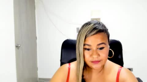 Snapshot of jan_milkhot chatting on April 2026 05:12:02 AM jan_milkhot online show from April 2026 05:12:02 AM